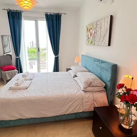 Apartamento Frontline Paradise On The Water's Edge In Tatlisu, North Cyprus